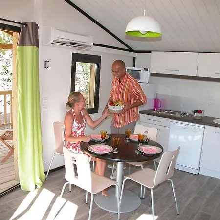 Campsite Lagrange - Les Varois Sollies-Toucas